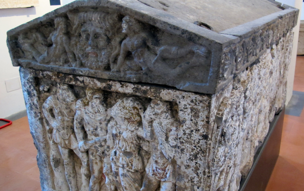 Sarcofago etrusco con scene dall'Odissea, Orvieto, Museo Faina