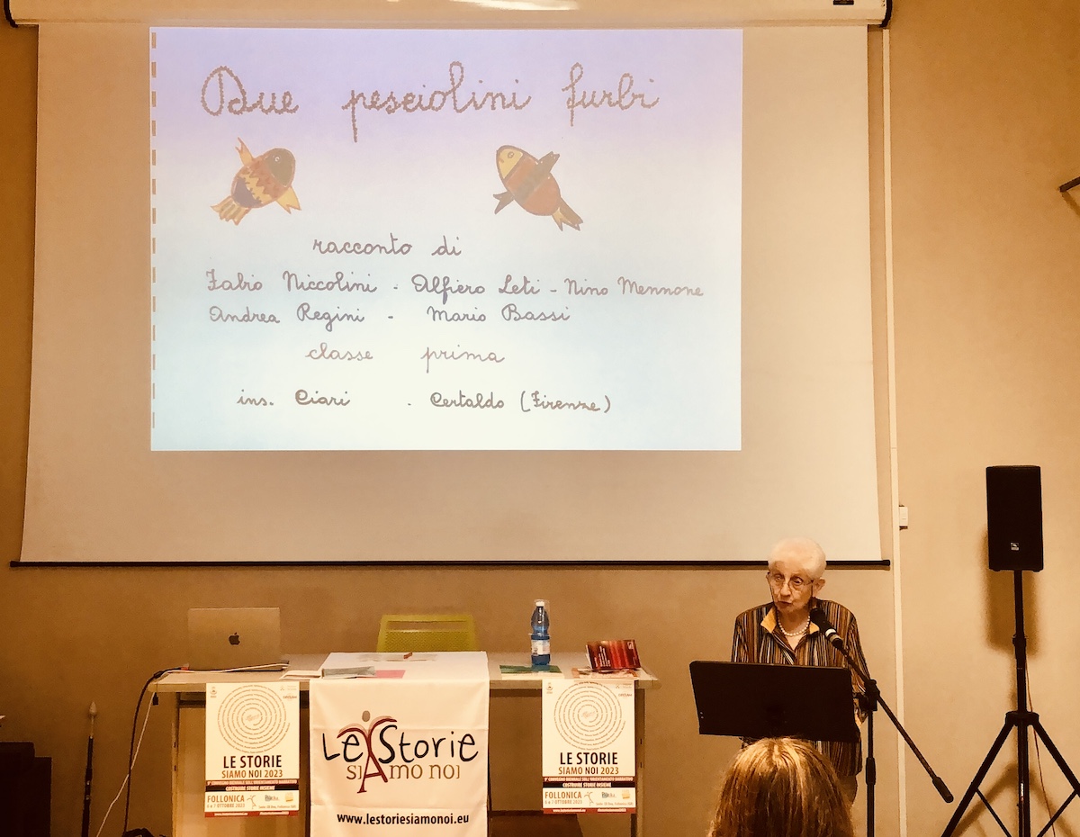 Marcella Bufalini Ciari sul palco de Le storie siamo noi, Follonica 6 ottobre 2023.