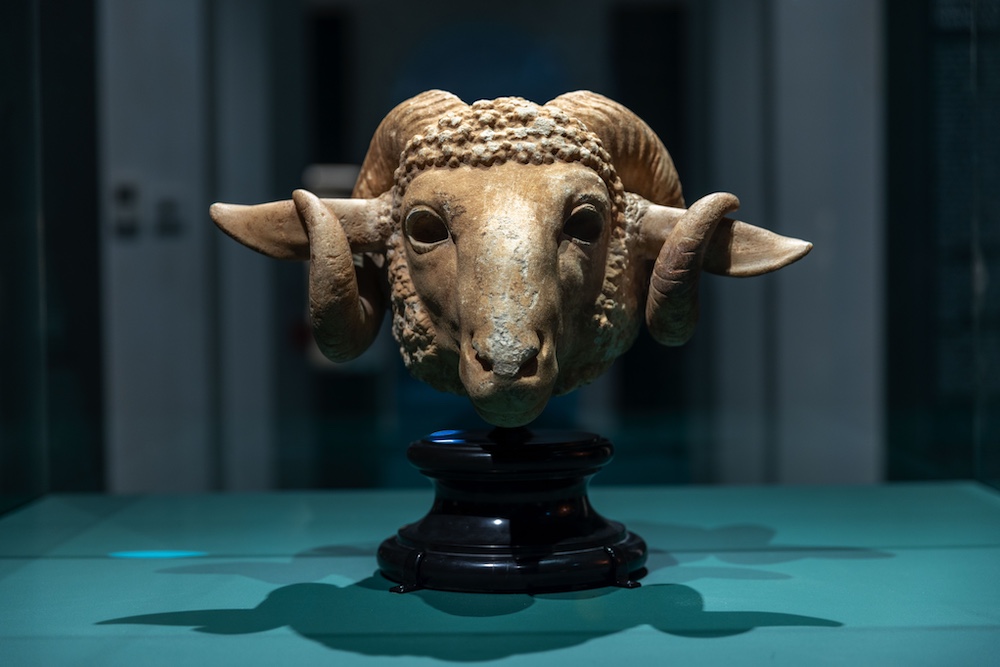 Ariete marmoreo dalla Villa di Lucio Vero