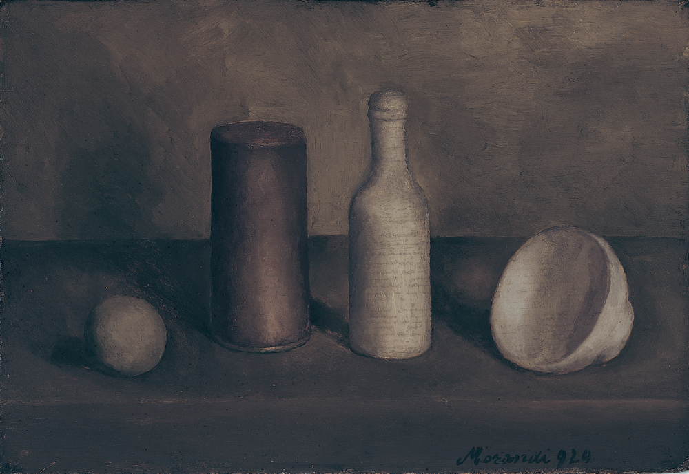 Giorgio Morandi, Natura morta, 1920, Olio su tavola, 30,5 x 44,5 cm, Museo Morandi, Settore Musei Civici Bologna © Giorgio Morandi, by SIAE 2026 