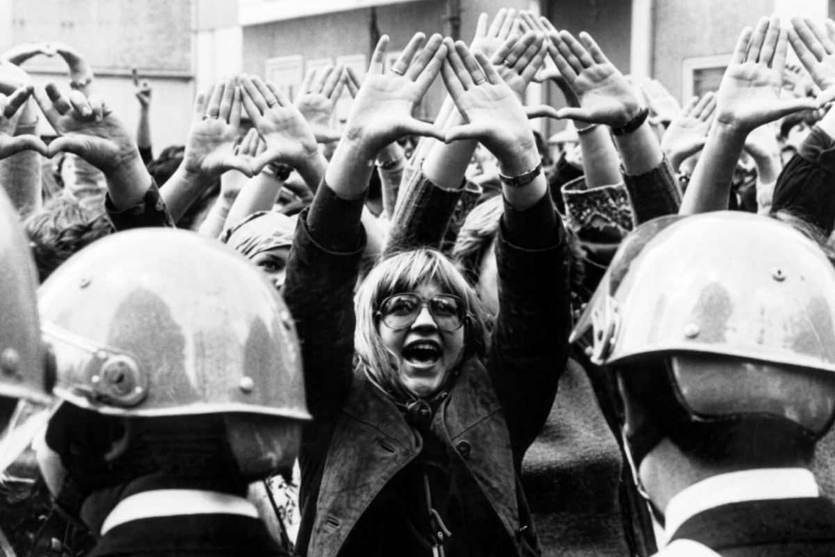 Manifestazione-femminista-a-Roma-nel-1977