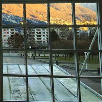 La vista da una finestra del Liceo cantonale di Locarno SQUARE
